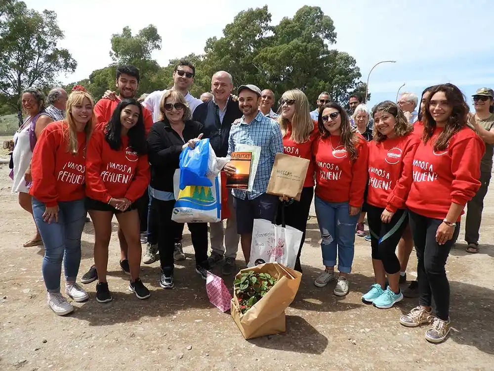 Rosales: Pehuen Co recibió al primer turista y quedó inaugurada la temporada de verano 2020