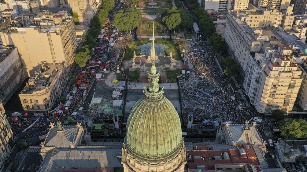 Avanza el debate sobre el aborto en el Senado