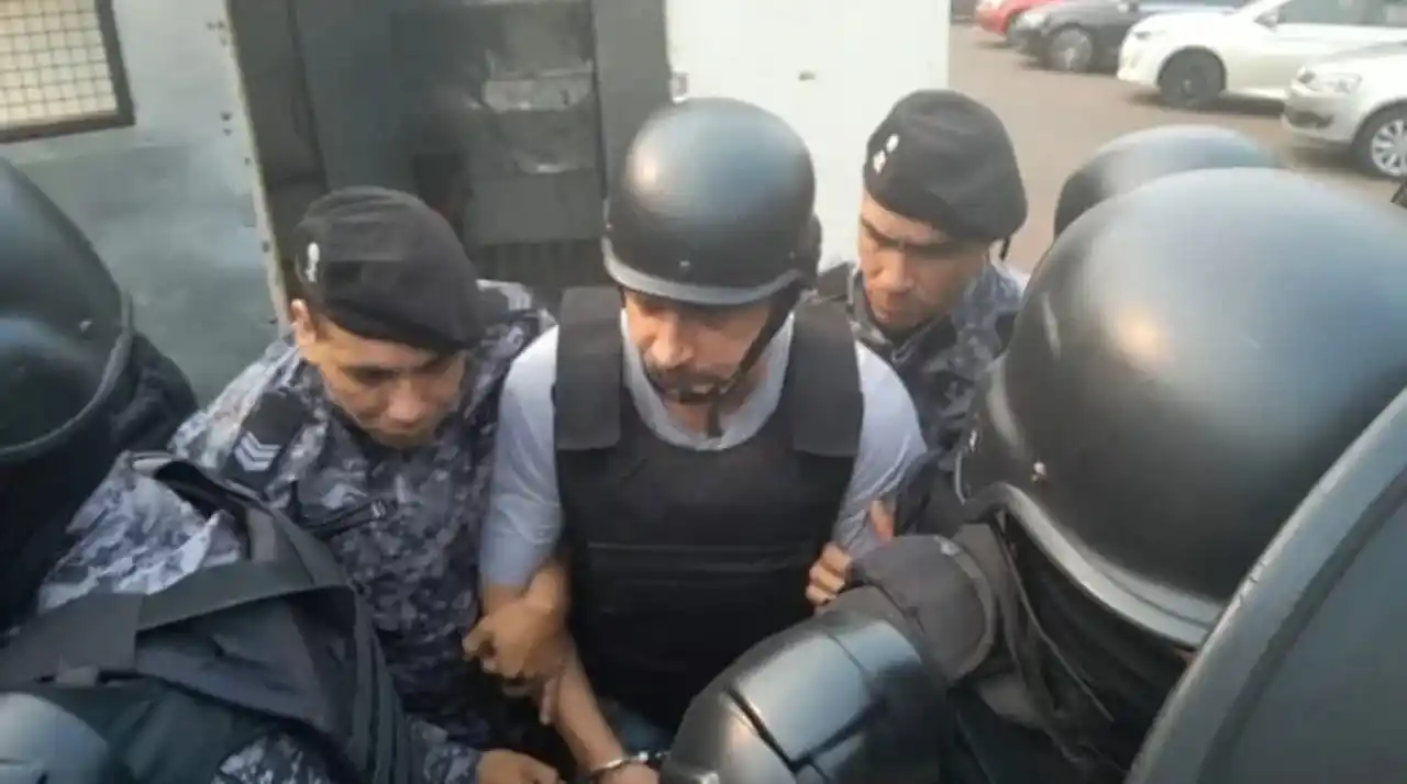 El abogado defensor pidió en horas de la mañana que se suspenda la audiencia indagatoria a su defendido.