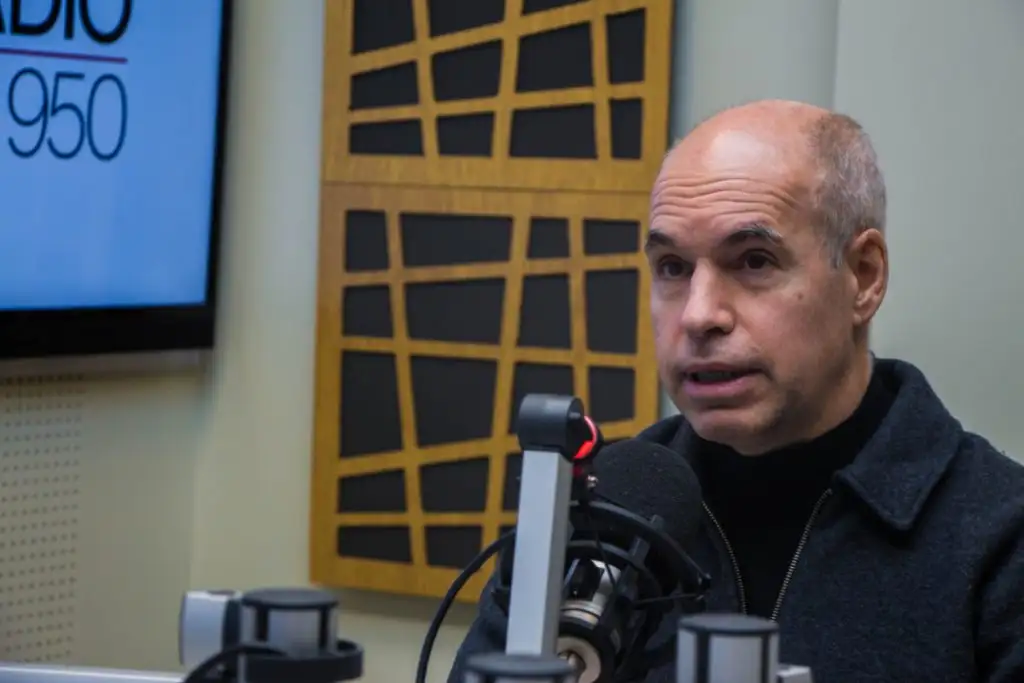 Rodríguez Larreta dio positivo en coronavirus y está en aislamiento