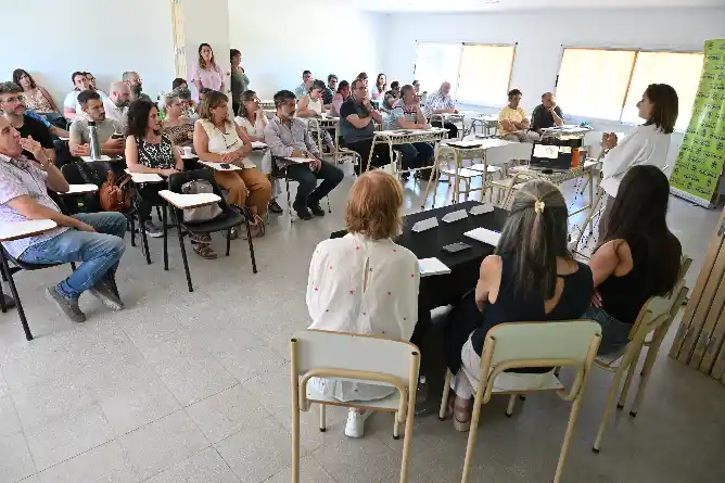 Presentaron el prediagnóstico del Plan de Ordenamiento Urbano de Chascomús, elaborado por la UNLP y el CFI