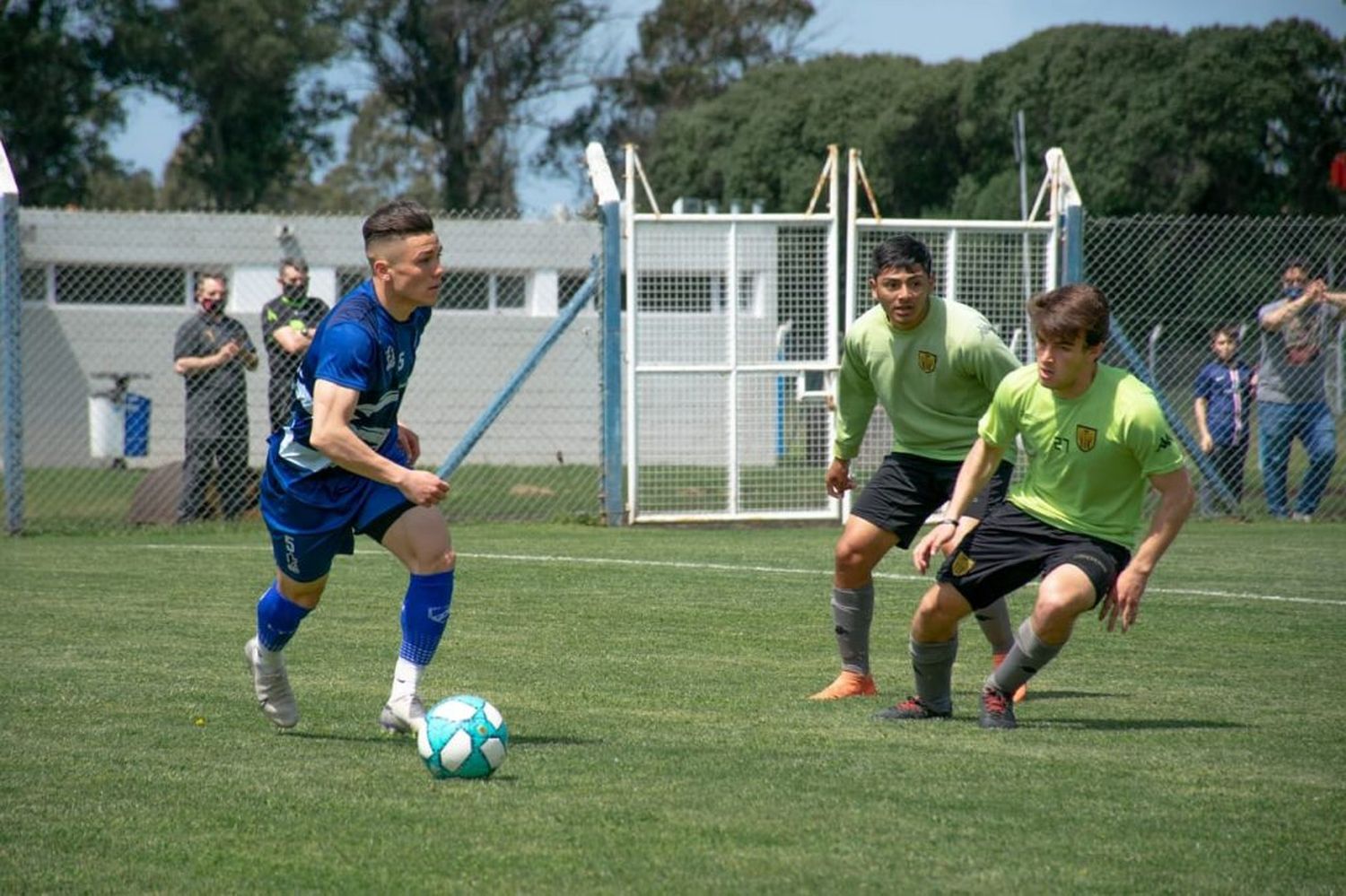Santamarina, sin gol y con preocupación por Depietri