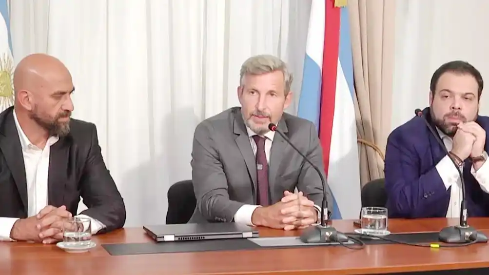 Frigerio anunció la creación de la Obra Social de Entre Ríos