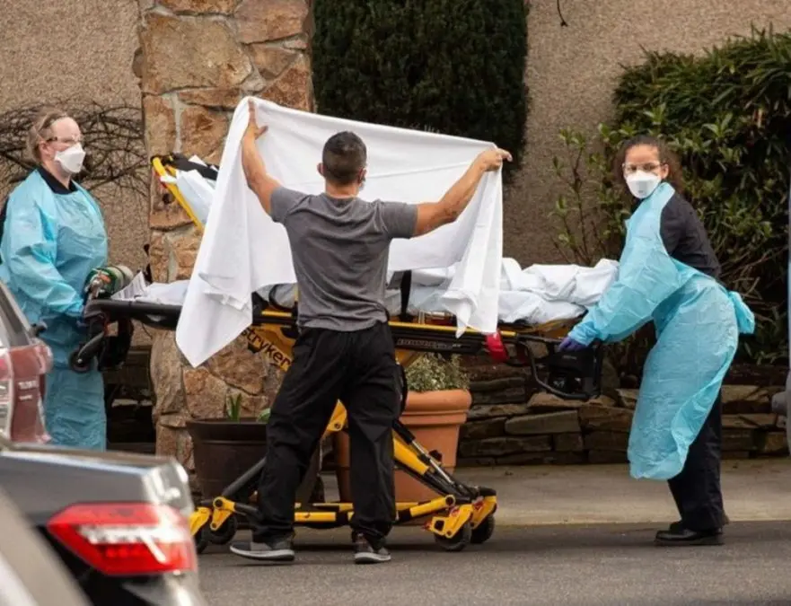 La cifras de fallecidos por COVID-19 en el mundo asciende a 735.000