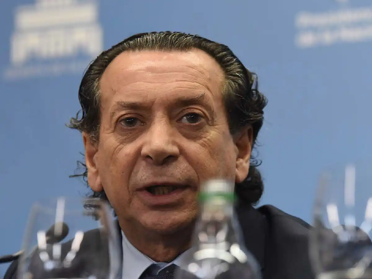 Sica: "No vemos mal un bono para los trabajadores privados"