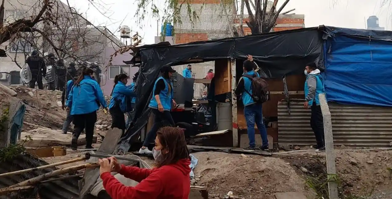 Tensión en el Barrio 31 por el desalojo de un asentamiento