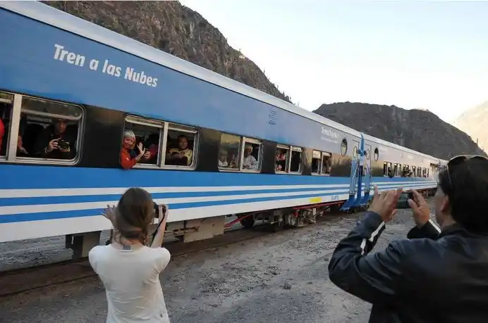 Salta: Volvió a funcionar el Tren a las Nubes