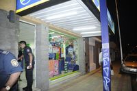 Delincuentes irrumpieron y robaron en la agencia de quiniela El Trébol de Belgrano al 1000
