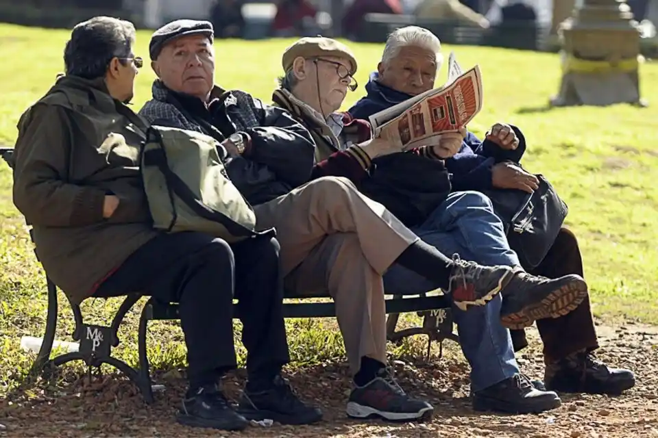 Es ley el aumento de las jubilaciones y la modificación de la fórmula