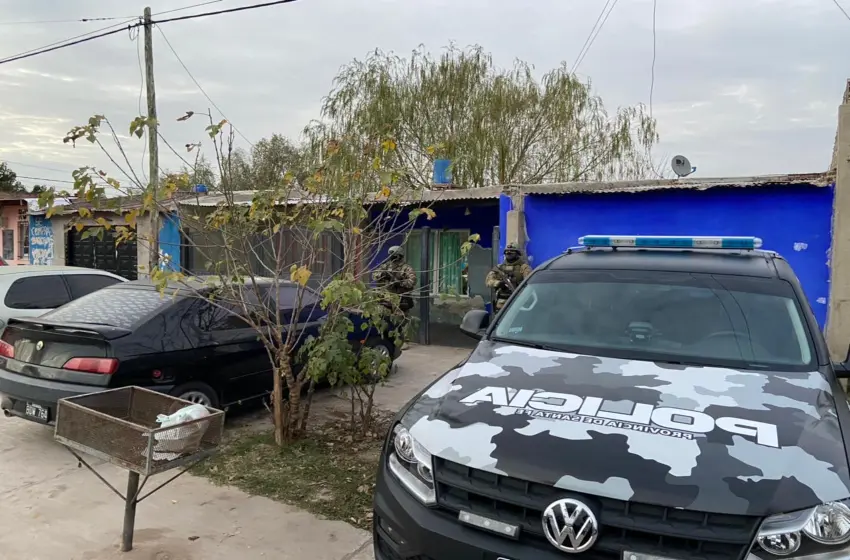 Detuvieron a un jefe policial rosarino sospechado de pedir dinero a cambio de liberar a un preso