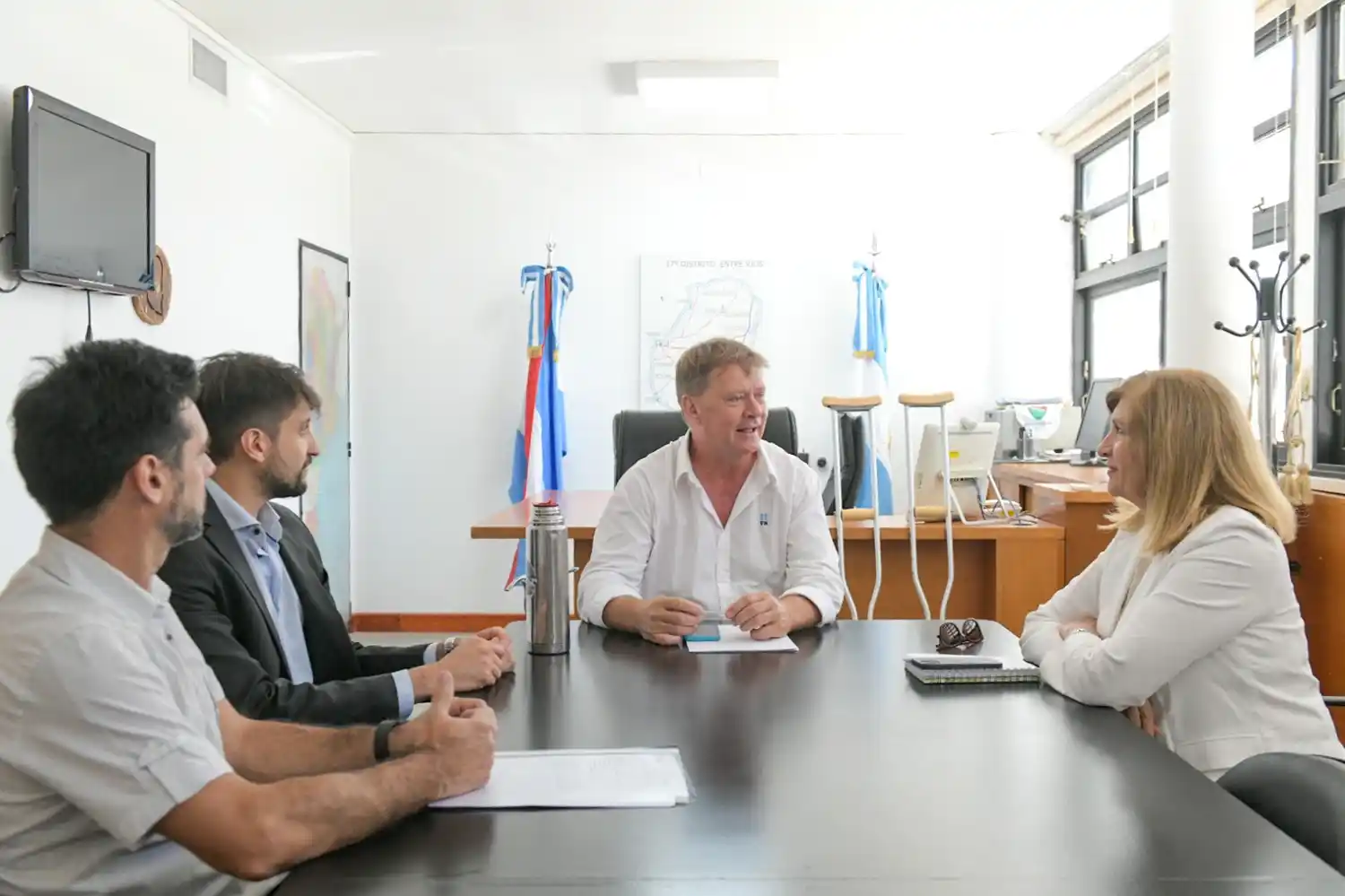 Reunión entre la Intendenta Rosario Romero y el jefe del Distrito Entre Ríos de Vialidad Nacional