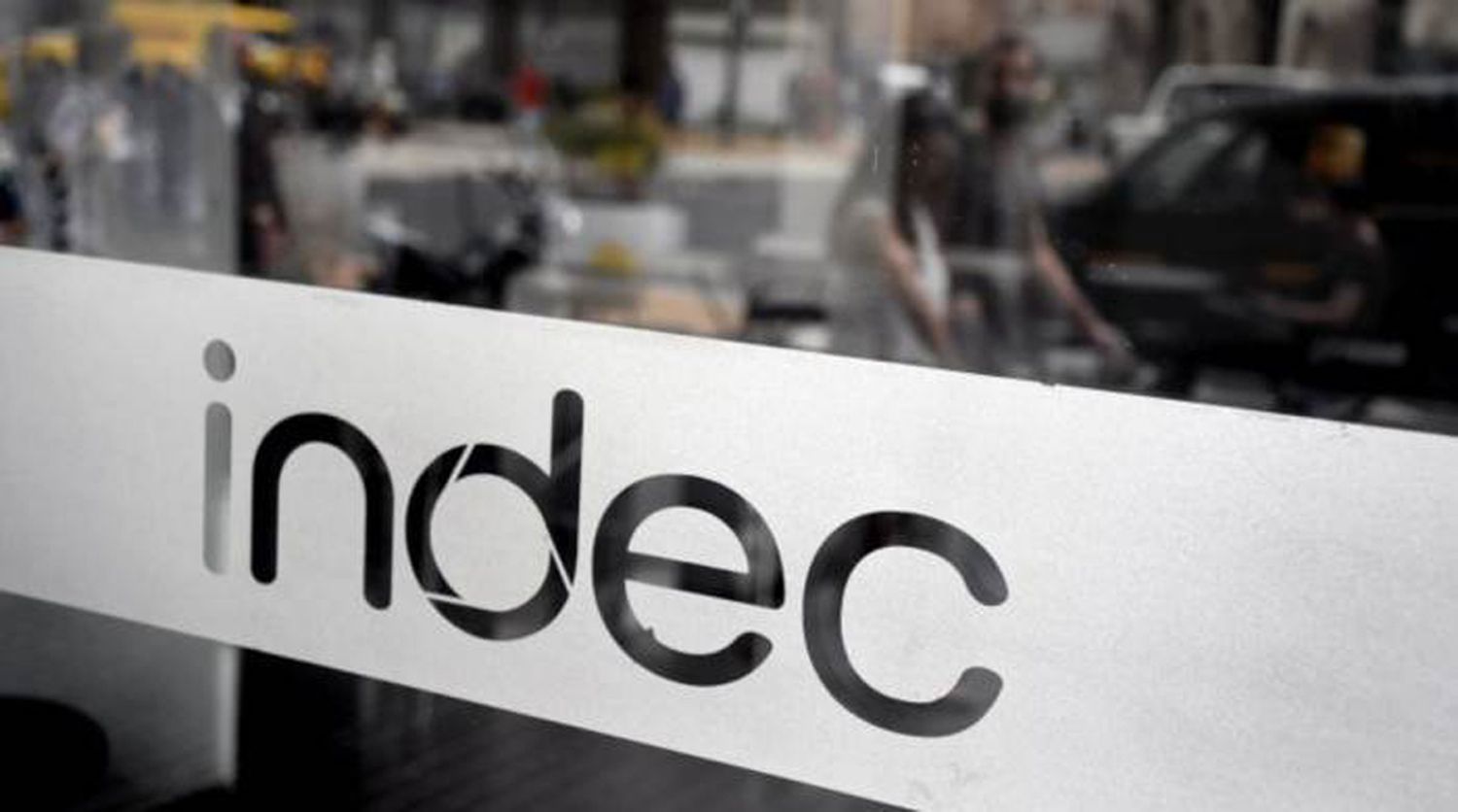 La industria manufacturera y la construcción se contrajeron en 2016