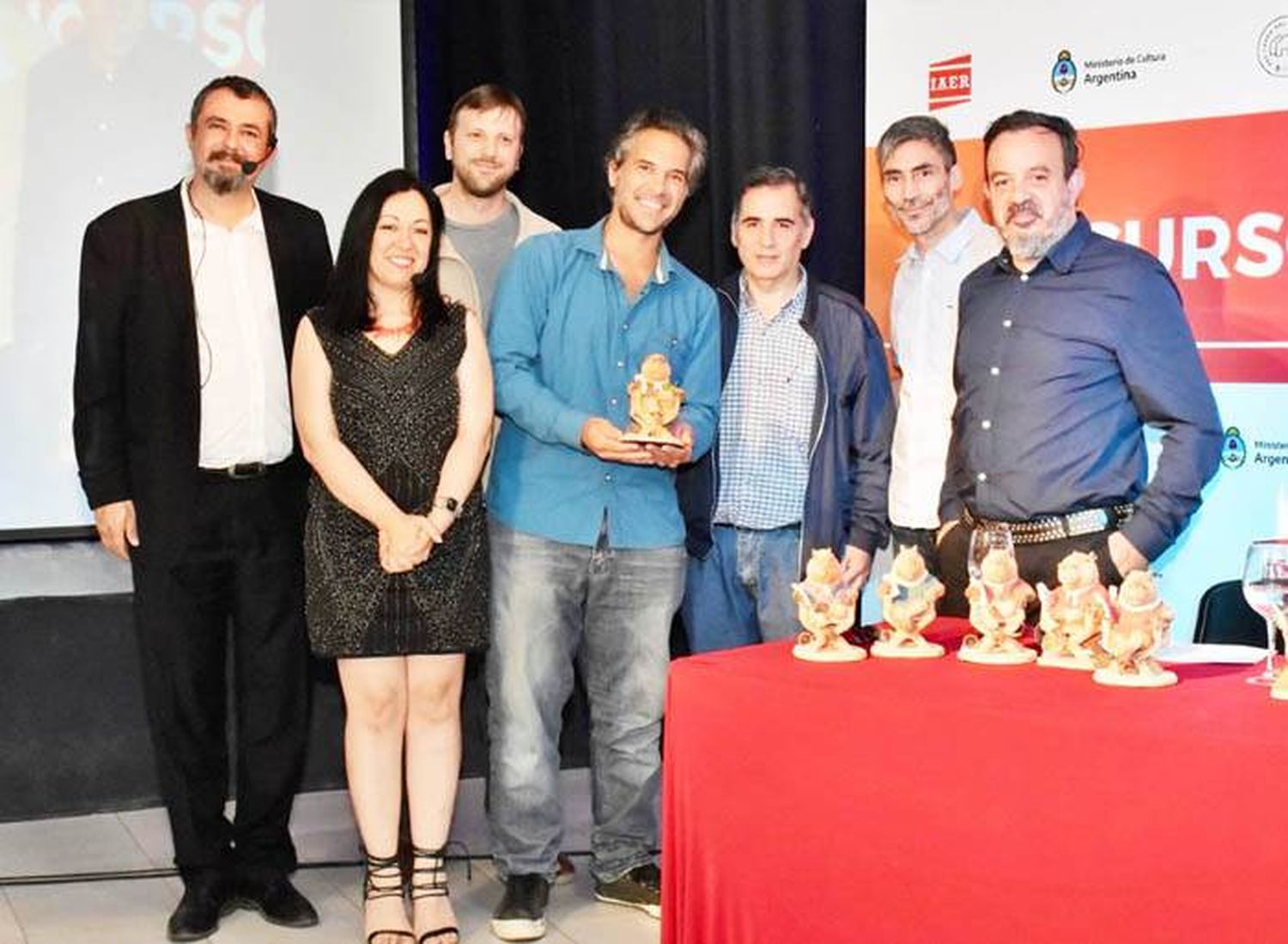 La gente todavía cree en el cine