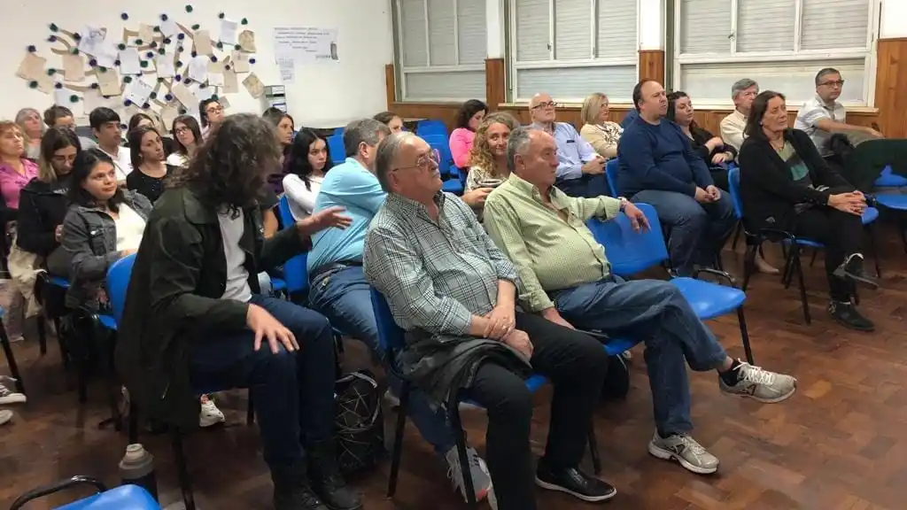 “Acción cooperativa” tuvo su último conversatorio