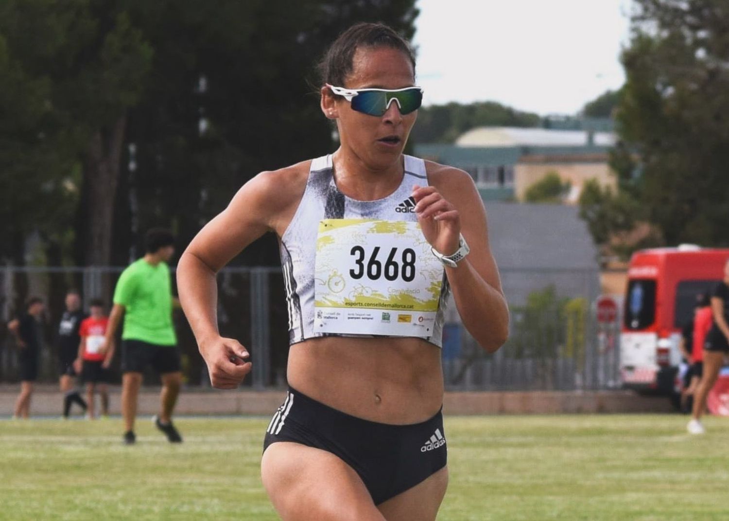 María Luz Tesuri en la competencia que reúne a las mejores atletas de toda España.