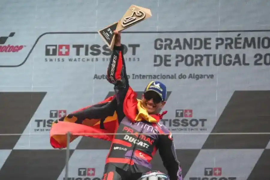 Jorge Martín ganó de punta a punta en Portugal