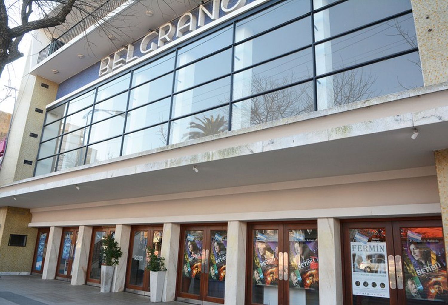 El Cine Belgrano presenta su cartelera con propuestas familiares, estrenos nacionales y acción internacional.