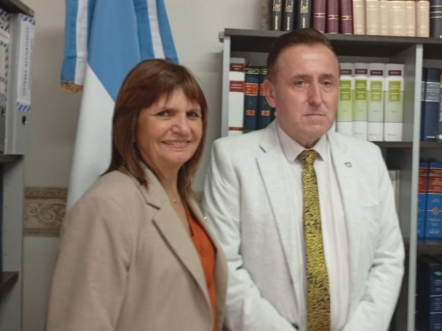 Bullrich aprovechó la destrucción de droga en Avellaneda para grabar una publicidad