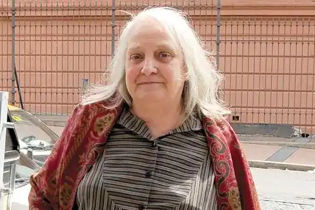 Aseguran que la hermana del Papa "está en buenas condiciones"
