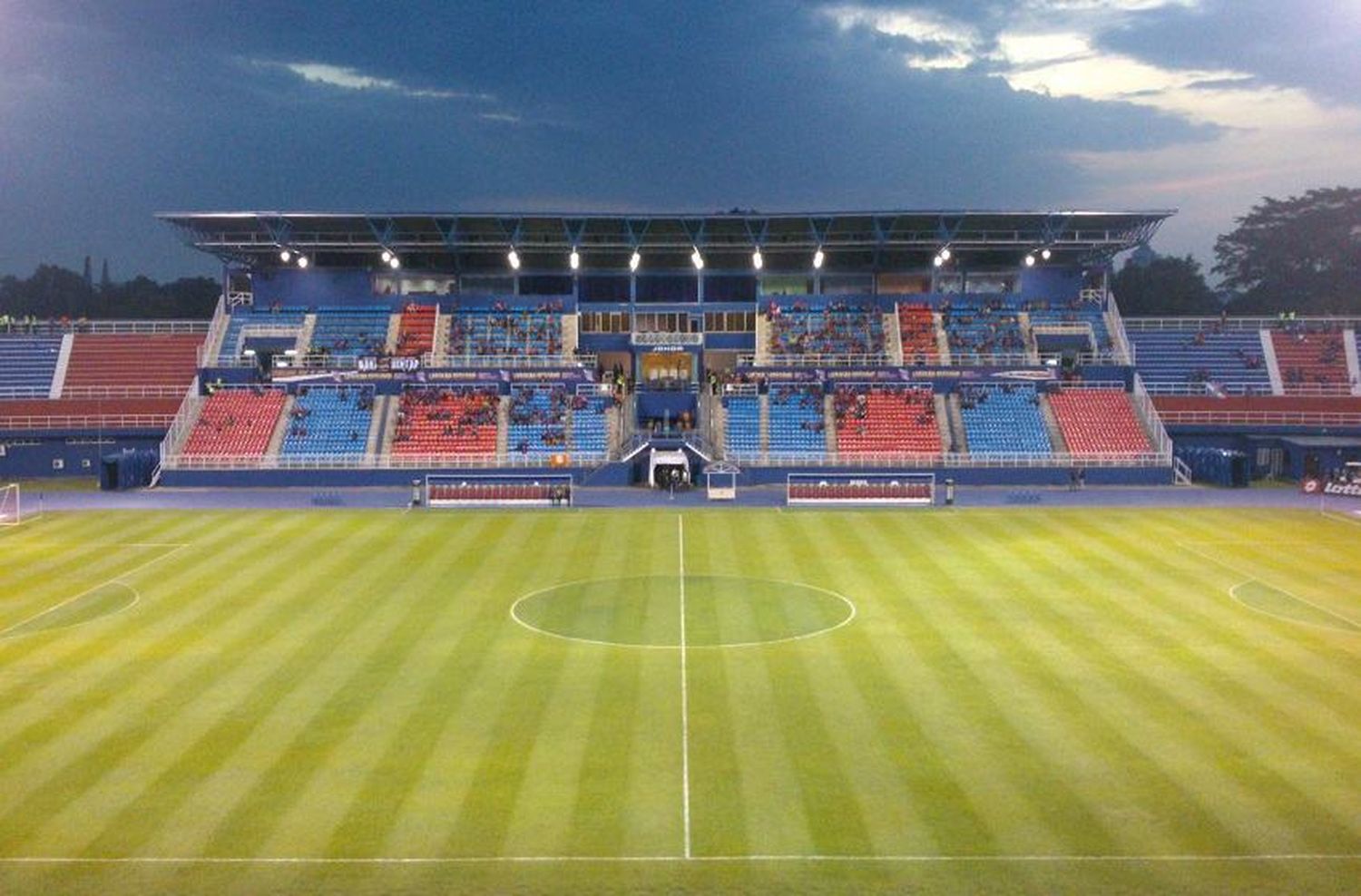 Enorme homenaje para un ex jugador de Central: una tribuna de un estadio llevará su nombre