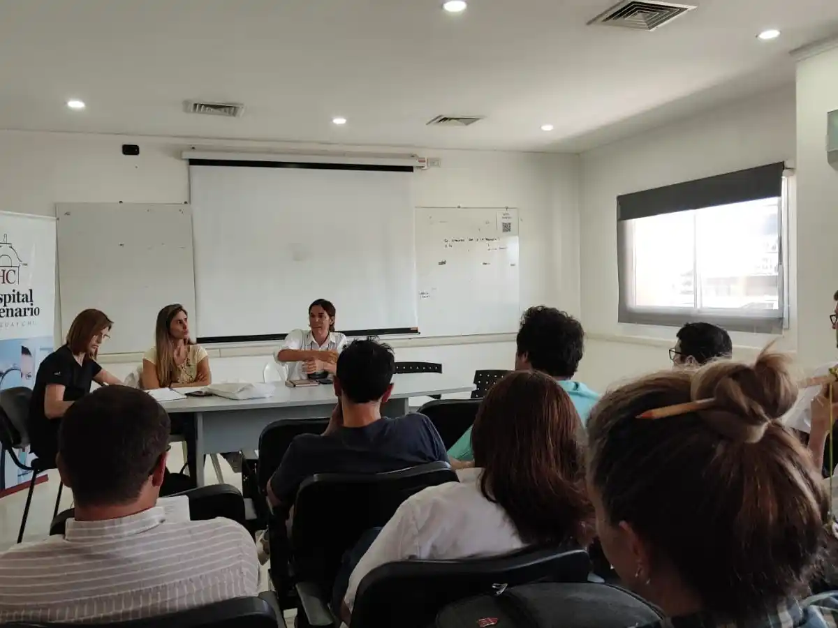 Realizaron una reunión del Comité de Docencia e Investigación del Hospital Centenario