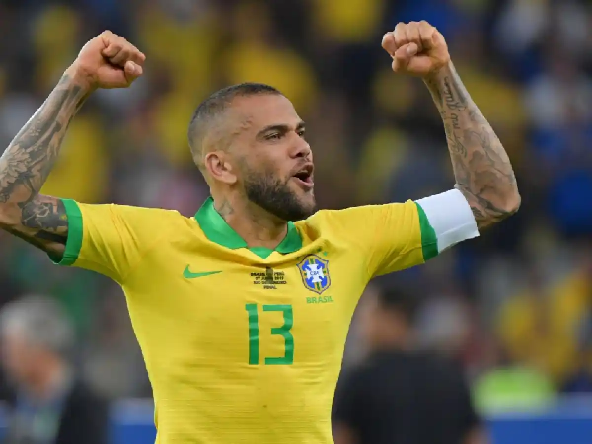 Dani Alves se incorpora al San Pablo