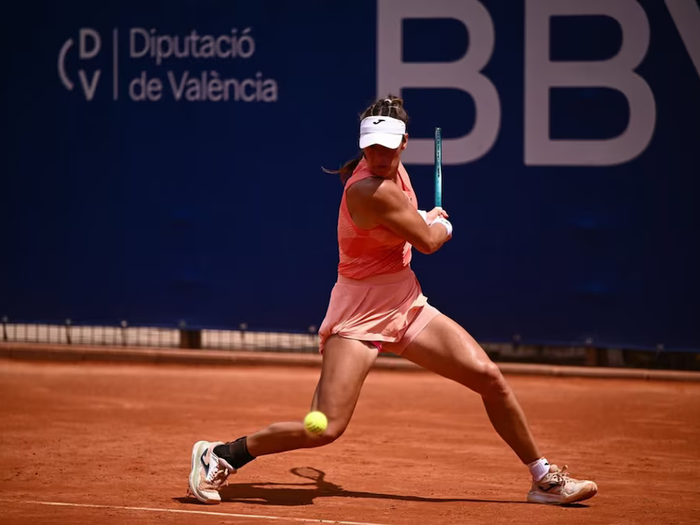Solana Sierra hace historia y entra al Top 100 del tenis mundial