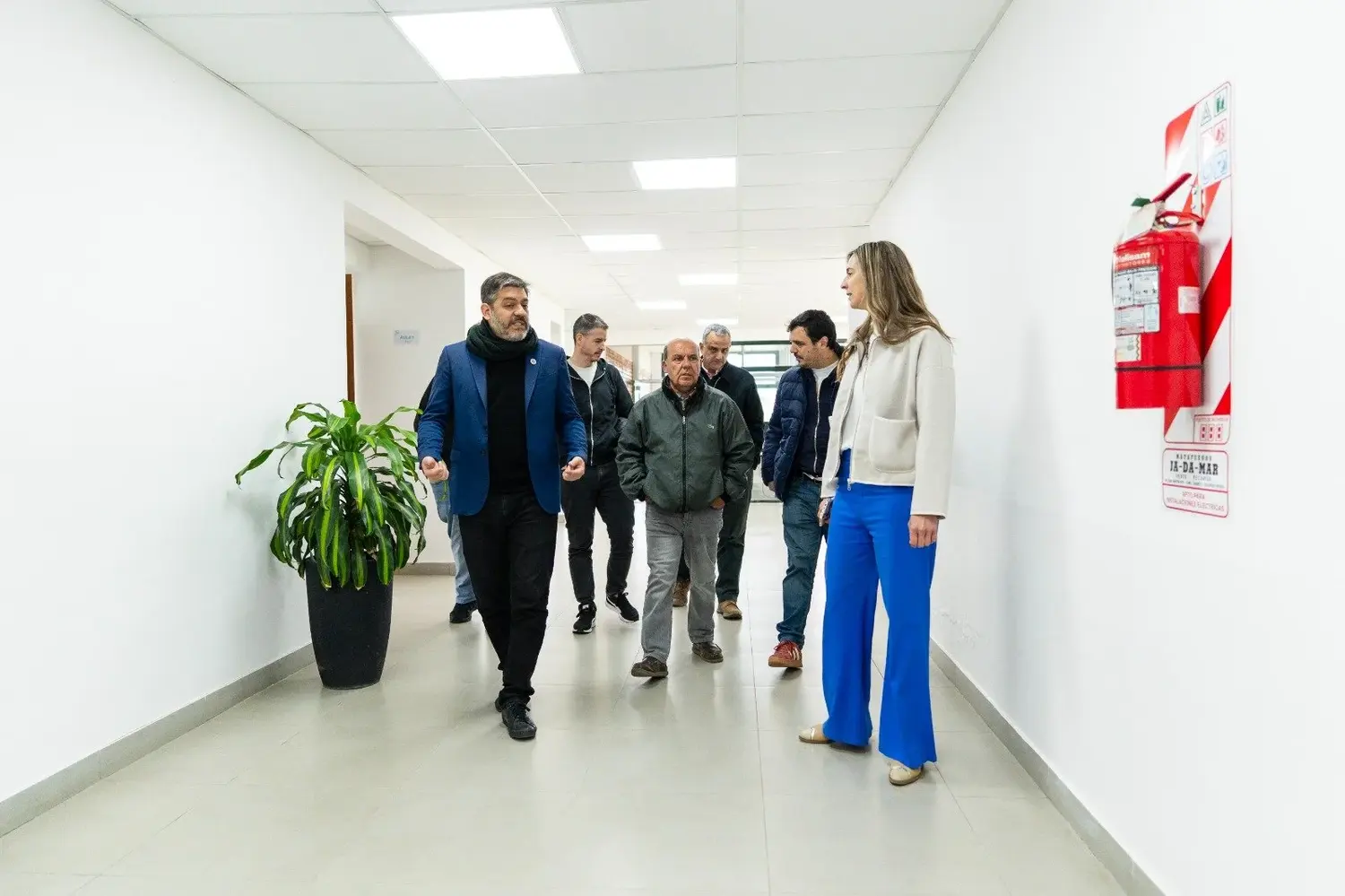 Bianco recorrió obras y un centro universitario en Coronel Suárez durante su visita a la Sexta Sección