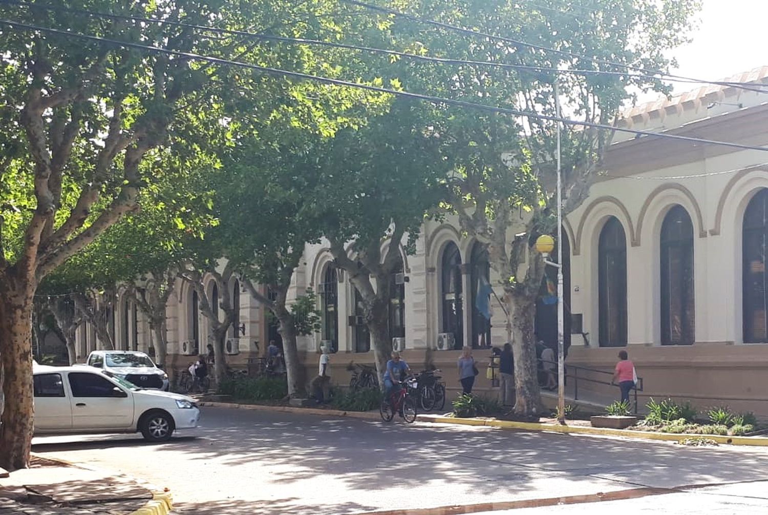 Sindicatos y Gobierno se reunieron este viernes por la mañana. Foto: Archivo La Opinión.