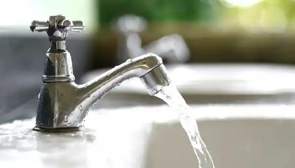 Preocupación por los altos niveles de arsénico en el agua de varios municipios bonaerenses según un relevamiento