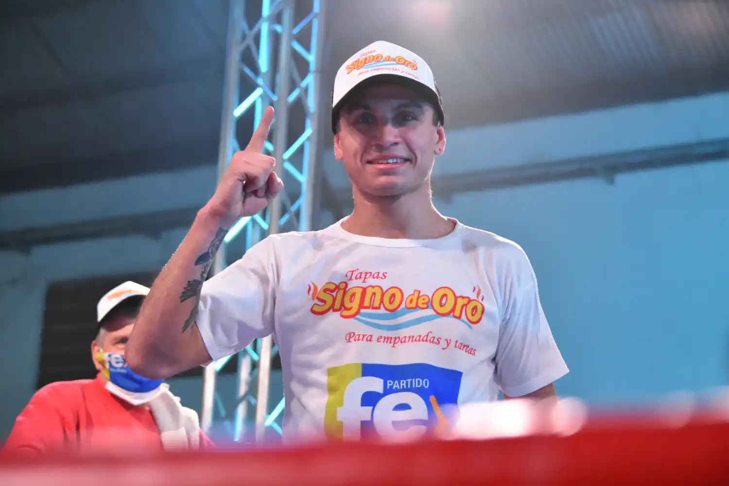 Boxeo: Laureano Ubiedo mide fuerzas ante el excampeón mundial, Jesús Geles