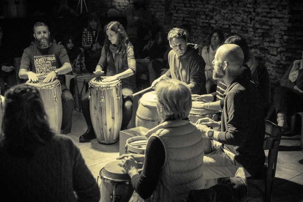 Seminario y peña benéfica, la agenda de Musikeros para el próximo domingo