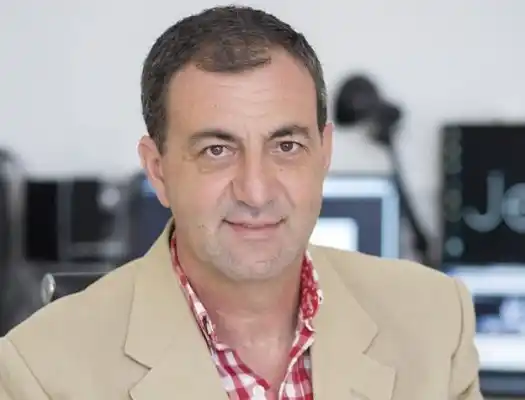 Darío Carraza presentará su nuevo libro El Cura sin cabeza