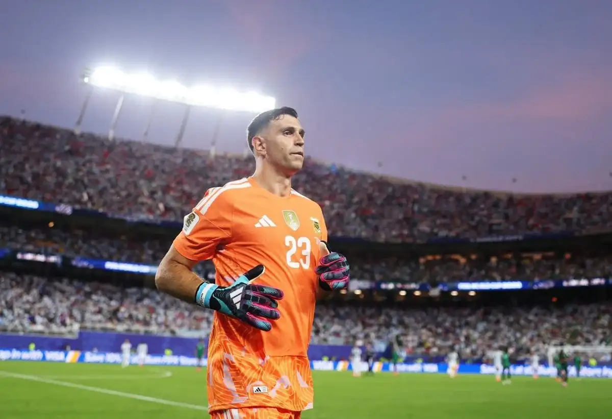 Emiliano "Dibu" Martínez, arquero de la Selección Argentina.