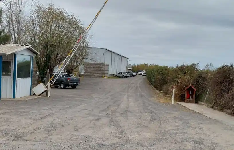 Un joven resultó herido al sufrir un accidente laboral en una guardería náutica