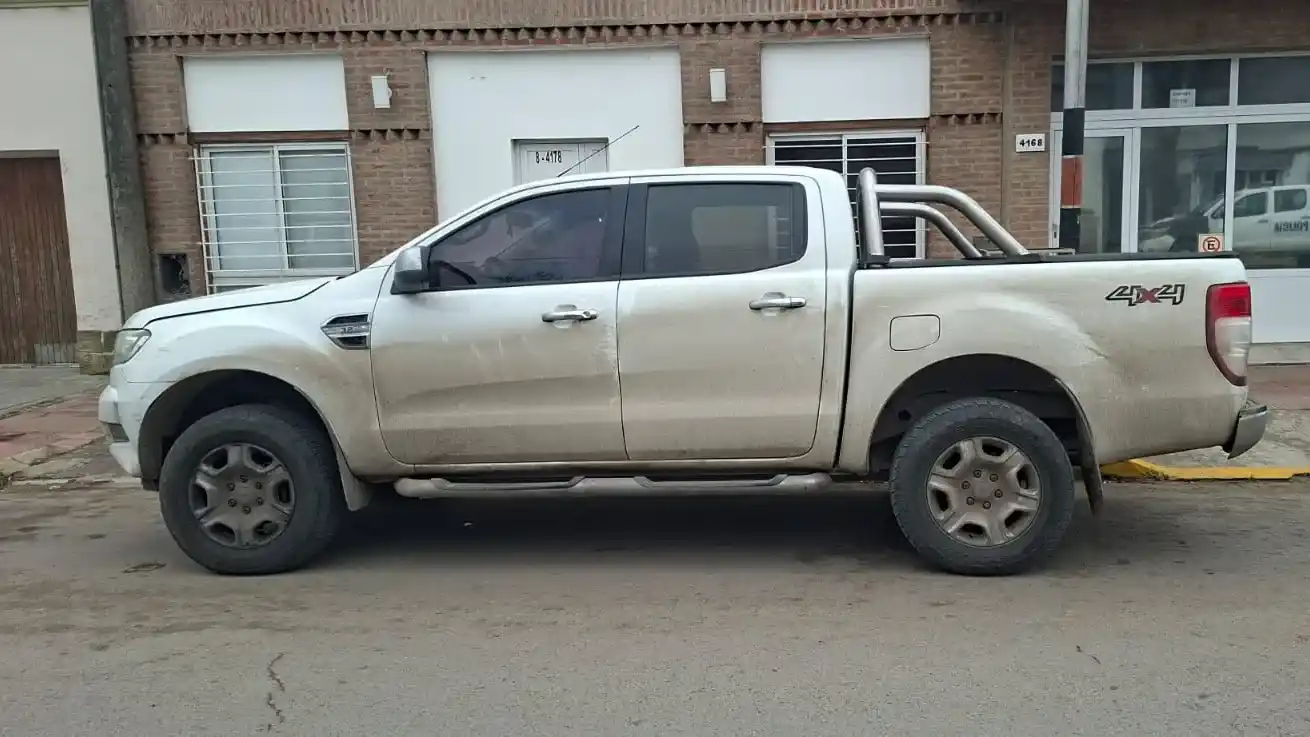 La camioneta era buscada por la Justicia
