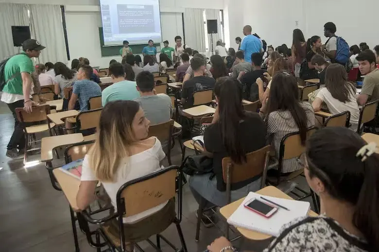 Becas Progresar 2026: quiénes no cobran y cómo saber si corresponde el pago de julio