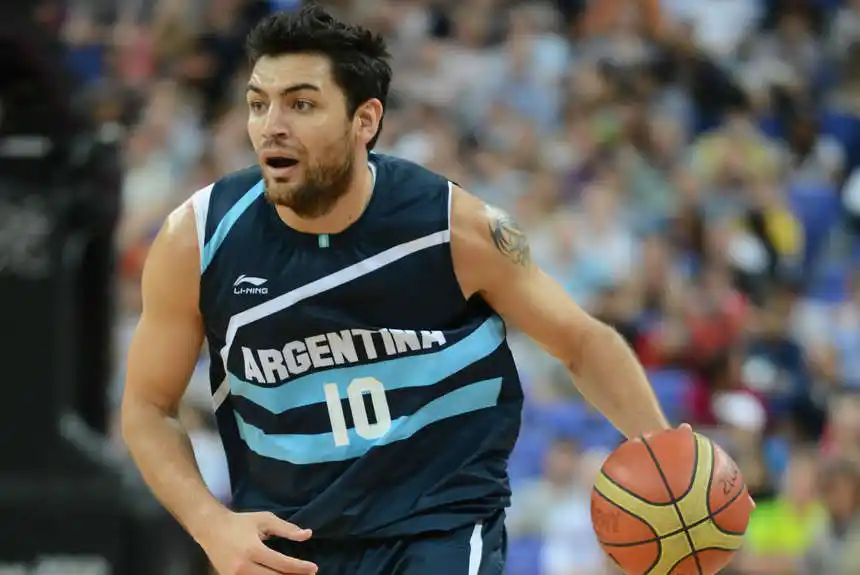 Delfino jugará en el básquet español