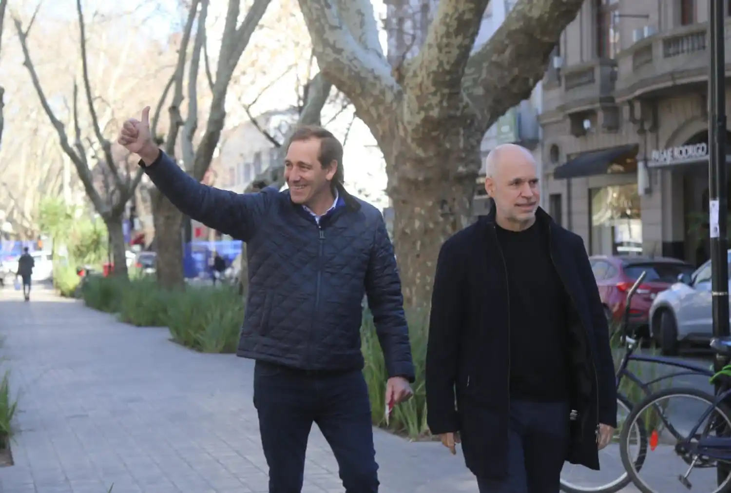 Larreta junto a Garro recorrieron el centro comercial de La Plata: “La gente nos pide que no aflojemos”