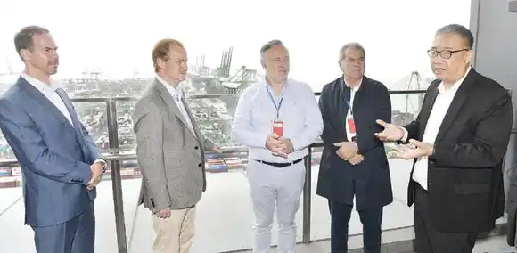 Bordet impulsa una plataforma  portuaria para la Región Centro