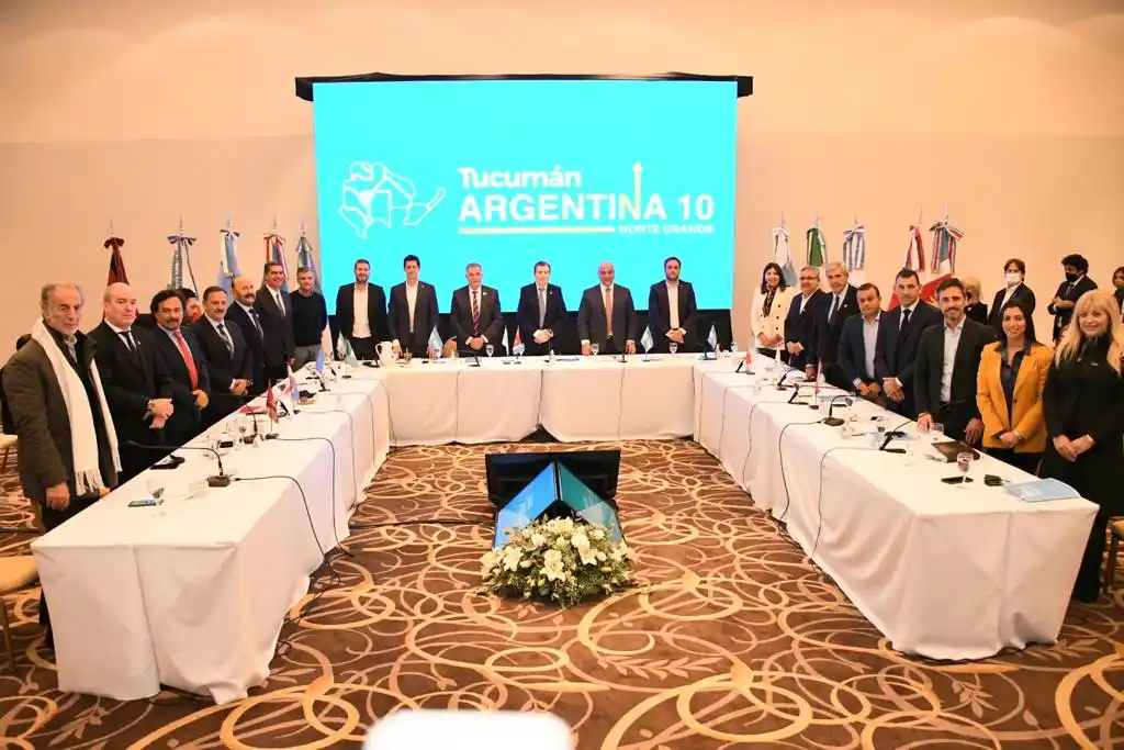 Los gobernadores del Norte Grande buscan fomentar la infraestructura y el deporte regional