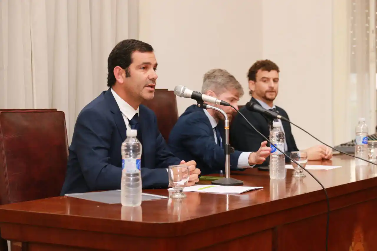 El intendente de Unión por la Patria de Dolores, Juan Pablo García