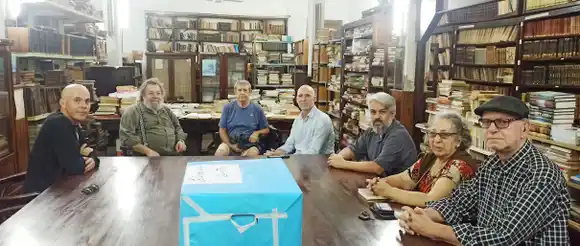 Apuntes sobre El arco y la lira