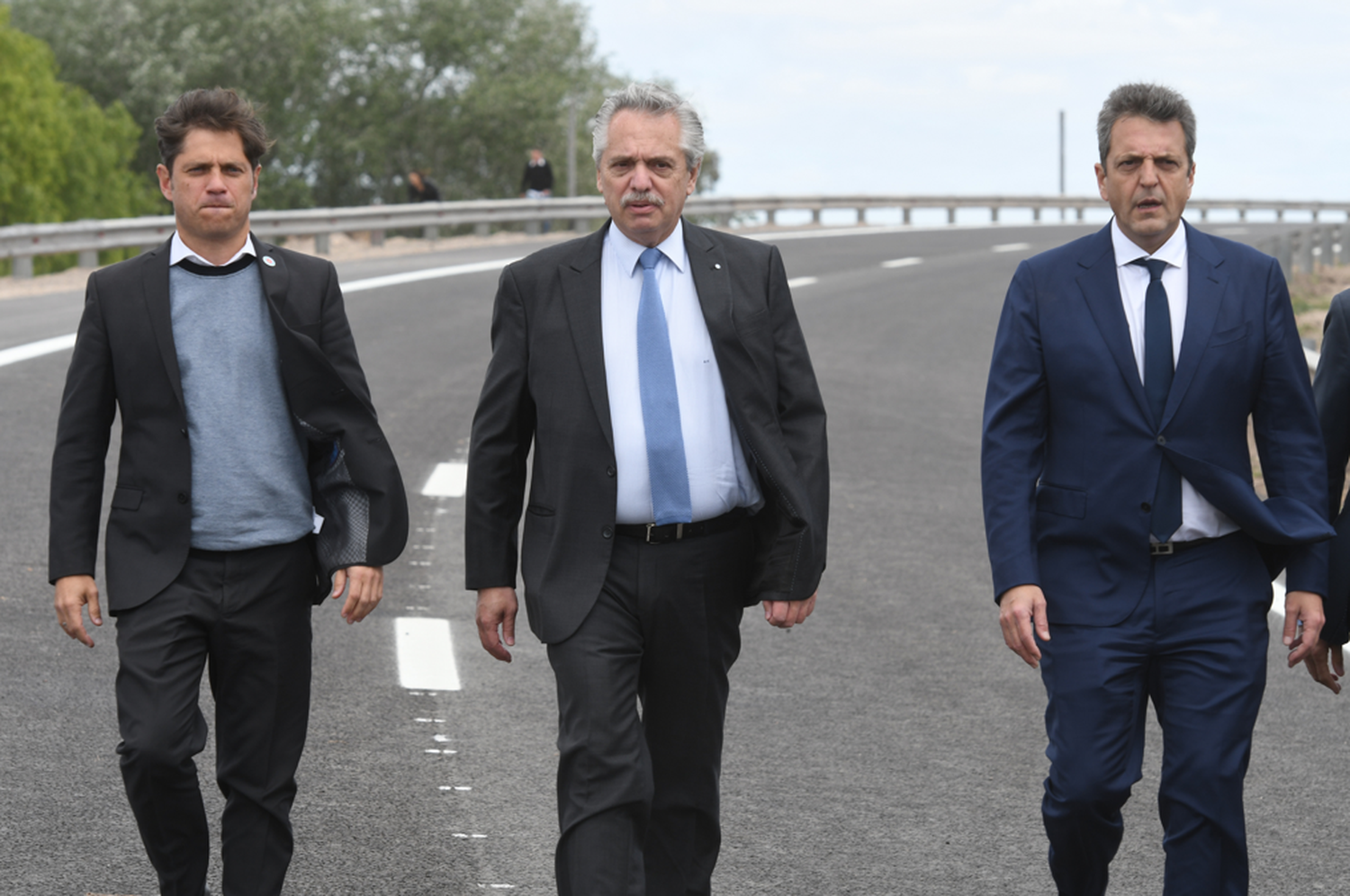 Día de la Lealtad: "No hay mejor homenaje a Perón que inaugurar obras y reconocer derechos", dijo Kicillof en Cañuelas