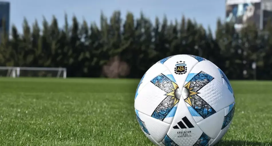 Suspendieron la fecha del fútbol local por el trágico fallecimiento de la árbitra Maite Otaegui