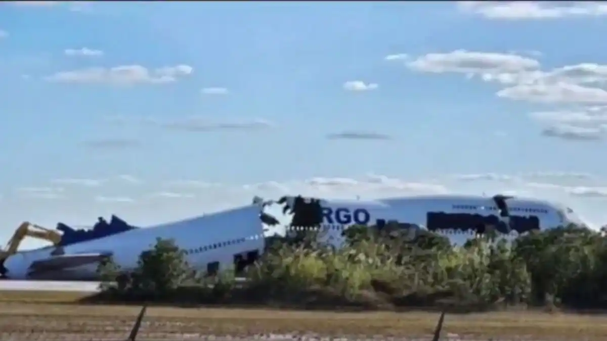 ASÍ QUEDÓ EL AVIÓN venezolano decomisado por EE.UU. : lo destruyeron (Video)