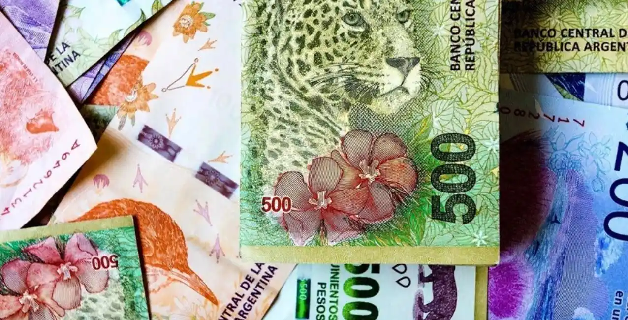 Evalúan emitir billetes de 2000 y 5000 pesos por la inflación