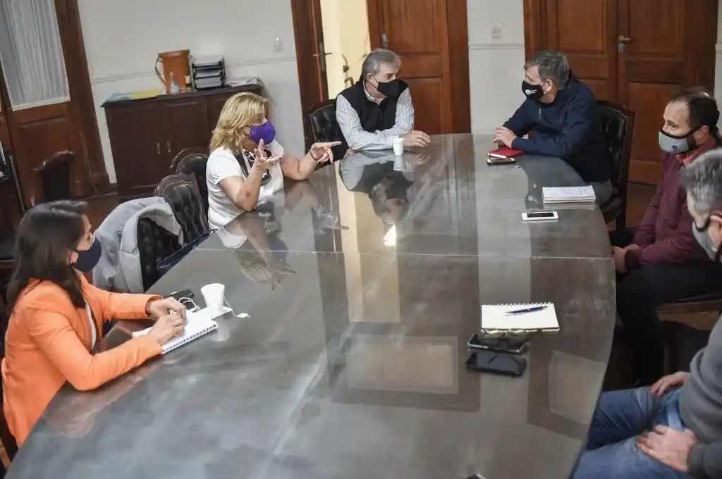 Se trabaja para detectar los nexos de casos positivos de COVID