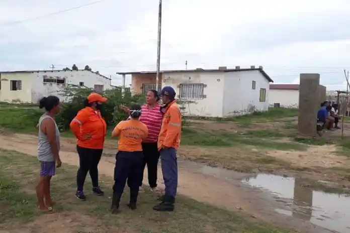 Viviendas en colapso tras lluvias en Falcón
