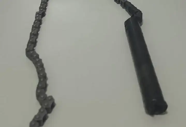 El sujeto demorado portaba entre sus prendas un arma singular.